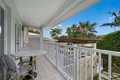 536 Jeronimo Dr, Coral Gables, FL 33146 - Photo 35