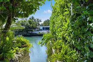 536 Jeronimo Dr, Coral Gables, FL 33146 - Photo 51