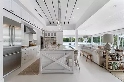 536 Jeronimo Dr, Coral Gables, FL 33146 - Photo 15