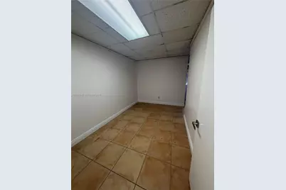 1933 SW 27th Ave, Miami, FL 33145 - Photo 15
