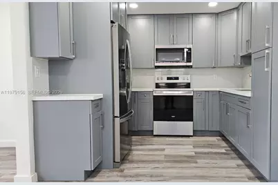 1941 NW 32 St #1941, Miami, FL 33142 - Photo 5