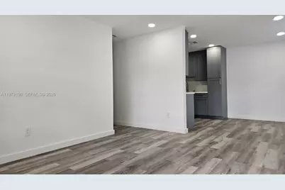 1941 NW 32 St #1941, Miami, FL 33142 - Photo 3