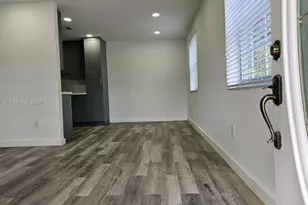 1941 NW 32nd St, Miami, FL 33142 - Photo 9