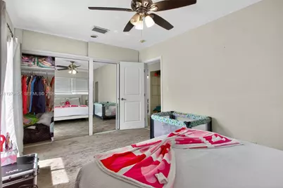 268 SE 8th Ave, Deerfield Beach, FL 33441 - Photo 15