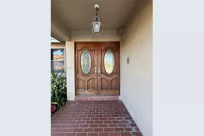 19750 Cypress Ct, Hialeah, FL 33015 - Photo 5