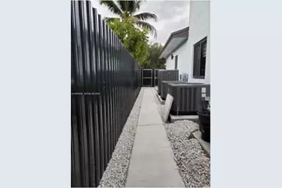 1720 NW 110th Ter, Miami, FL 33167 - Photo 21