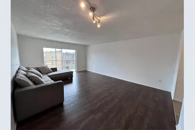 4848 NW 24th Ct #412, Lauderdale Lakes, FL 33313 - Photo 5