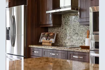 2645 S Bayshore Dr #304, Miami, FL 33133 - Photo 5