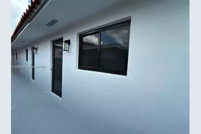 142 NW 21st Ave #3, Miami, FL 33125 - Photo 3