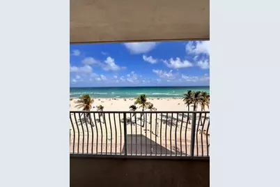 300 Oregon St #403, Hollywood, FL 33019 - Photo 1