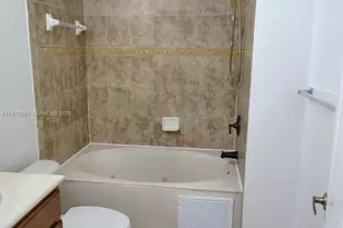 21207 NW 14th Pl, Miami Gardens, FL 33169 - Photo 15