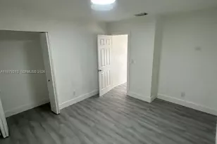 2321 NW 85th Ave, Pembroke Pines, FL 33024 - Photo 9