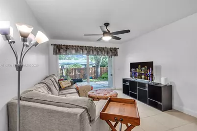 3785 Raleigh Street, Hollywood, FL 33021 - Photo 7