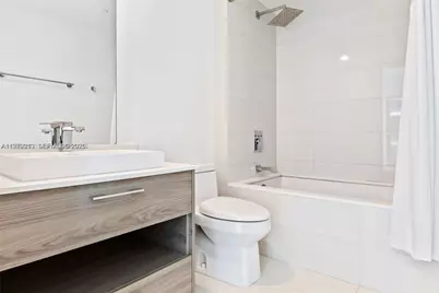 1300 S Miami Ave #2308, Miami, FL 33130 - Photo 11