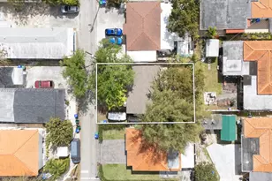 2710 SW 28th Ct, Miami, FL 33133 - Photo 17