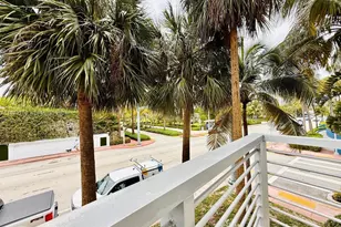 7700 Collins Ave, Miami Beach, FL 33141 - Photo 23