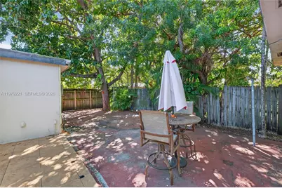 1980 SW 32nd Ave, Miami, FL 33145 - Photo 39