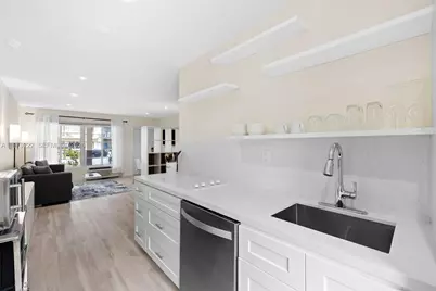 1241 14th St #4, Miami Beach, FL 33139 - Photo 11