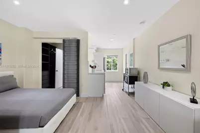 1241 14th St #4, Miami Beach, FL 33139 - Photo 7