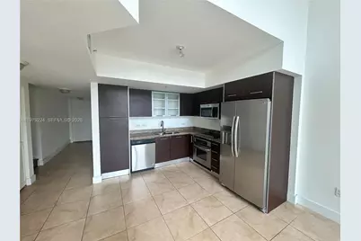 41 SE 5th St #907, Miami, FL 33131 - Photo 5