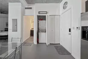 234 NE 3rd St, Miami, FL 33132 - Photo 19