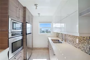 245 18th St, Miami Beach, FL 33139 - Photo 21