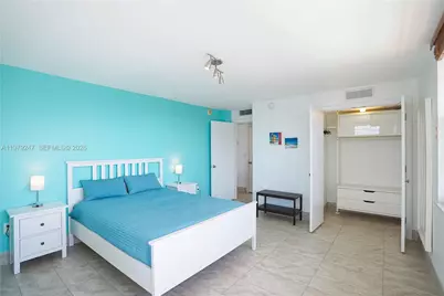 245 18th St #902, Miami Beach, FL 33139 - Photo 29