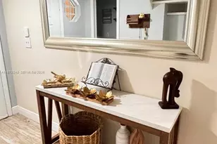 568 N University Dr, Plantation, FL 33324 - Photo 1