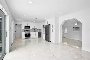 4320 NW 26th St, Lauderhill, FL 33313 - Photo 7