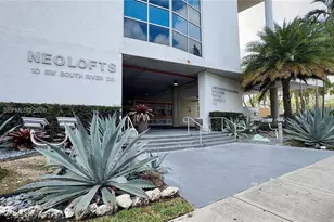 10 SW South River Dr, Miami, FL 33130 - Photo 3