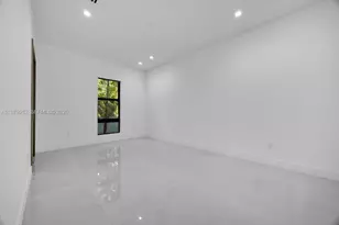 472 S Royal Poinciana Blvd, Miami Springs, FL 33166 - Photo 19