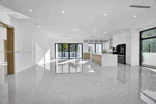 472 S Royal Poinciana Blvd, Miami Springs, FL 33166 - Photo 7