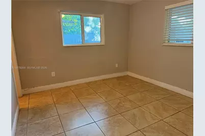 4734 SW 4th St, Miami, FL 33134 - Photo 13