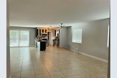 4734 SW 4th St, Miami, FL 33134 - Photo 3