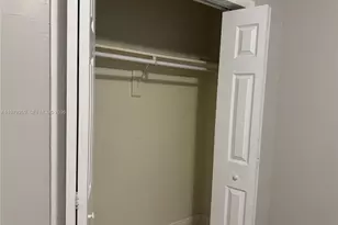 4734 SW 4th St, Miami, FL 33134 - Photo 9