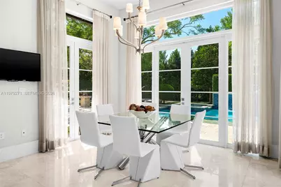 11750 SW 68th Ct, Pinecrest, FL 33156 - Photo 15