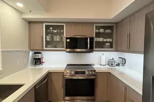 888 S Douglas Rd, Coral Gables, FL 33134 - Photo 13