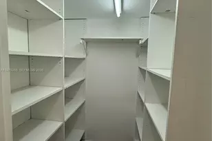 5255 Collins Ave, Miami Beach, FL 33140 - Photo 13