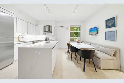 701 Crandon Blvd #302, Key Biscayne, FL 33149 - Photo 3