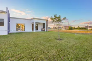5 SW 26th Pl, Cape Coral, FL 33991 - Photo 45