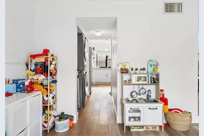 10548 SW 112th Ave, Miami, FL 33176 - Photo 15