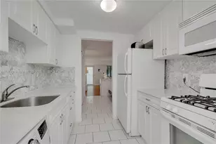 1035 Meridian Ave, Miami Beach, FL 33139 - Photo 3