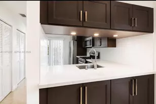 14566 SW 124th Pl, Miami, FL 33186 - Photo 5