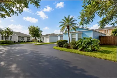 14566 SW 124th Pl, Miami, FL 33186 - Photo 3