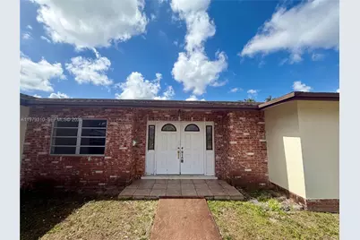 1761 SW 55th Ave, Plantation, FL 33317 - Photo 3