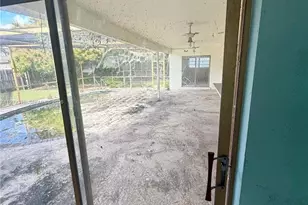 1761 SW 55th Ave, Plantation, FL 33317 - Photo 9