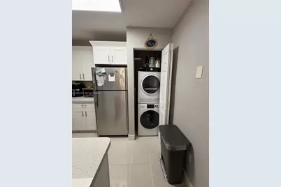 10280 NW 9th St Cir #202, Miami, FL 33172 - Photo 5