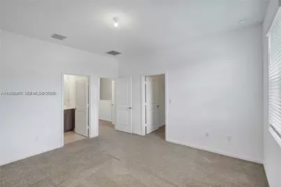 1121 NW 41st Ln, Lauderhill, FL 33313 - Photo 15