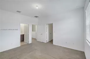 1121 NW 41st Ln, Lauderhill, FL 33313 - Photo 15