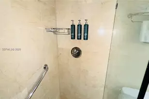 2670 E Sunrise Blvd, Fort Lauderdale, FL 33304 - Photo 27